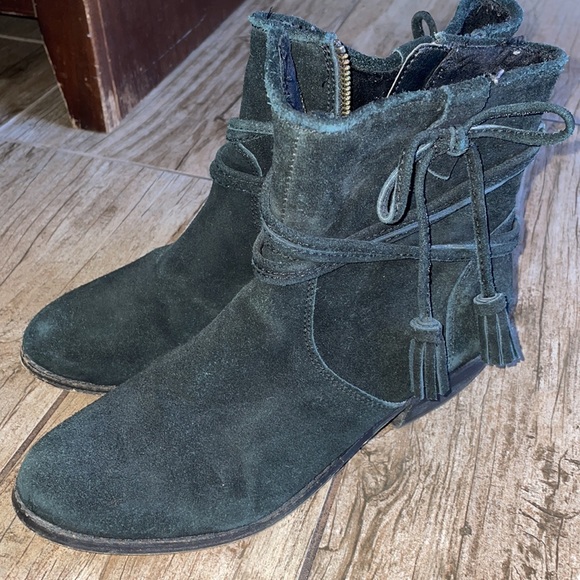 Black boot low bootie tassel zipper leather 7.5 low heel - Picture 2 of 11